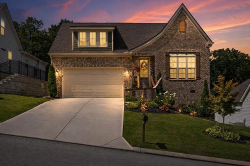 7061 Mercedes Ln, Ooltewah, TN, 37363-5594 | Card Image