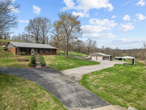 7071 Oklahoma Laffoon Rd, Whitesville, KY, 42378-9707 | Card Image