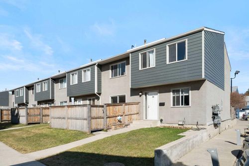 73-219 90 Ave Se, Calgary, AB, T2J0A3 | Card Image