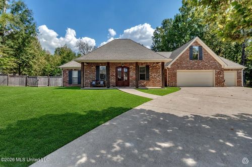 143 Glen Arbor Court, Brandon, MS, 39042 | Card Image