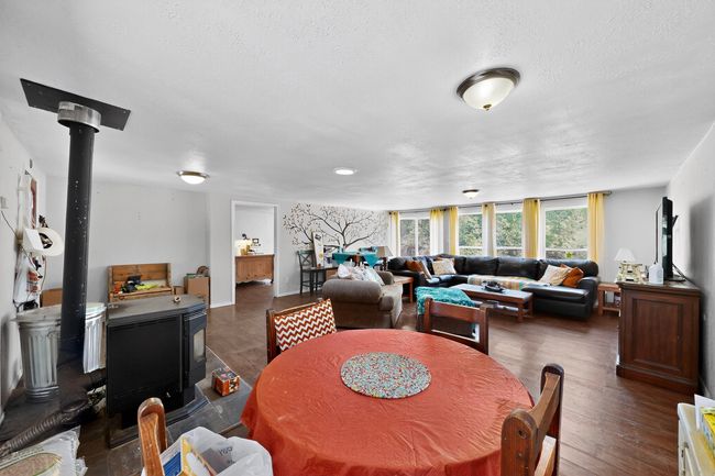 38 Chipmunk Ln, House other with 3 bedrooms, 1 bathrooms and null parking in Tijeras NM | Image 5
