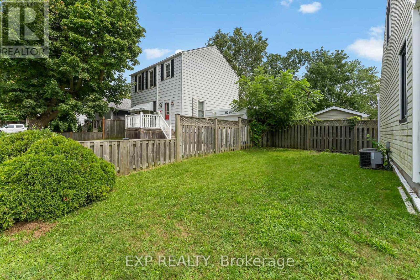 Residential in Niagara Falls (Dorchester) 5