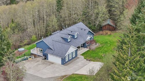 14900 Ne Critter Hill Dr, AMBOY, WA, 98601-3631 | Card Image