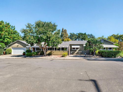 1565 Pine St, Saint Helena, CA, 94574-1835 | Card Image