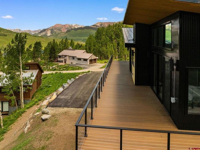 38 Ruby Dr, House other with 4 bedrooms, 5 bathrooms and null parking in Crested Butte CO | Image 33