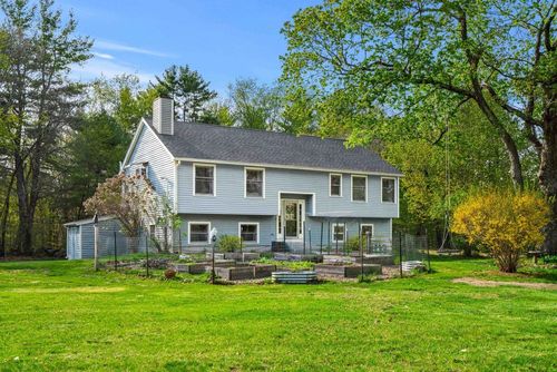 5 Ben Farnsworth Rd, Brookline, NH, 03033-2235 | Card Image