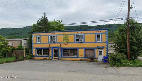 1310 S Roane St, Harriman, TN, 37748 | Card Image