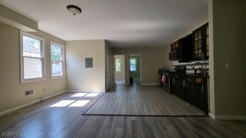 232 W 1st Ave, Roselle, NJ, 07203-1102 | Card Image
