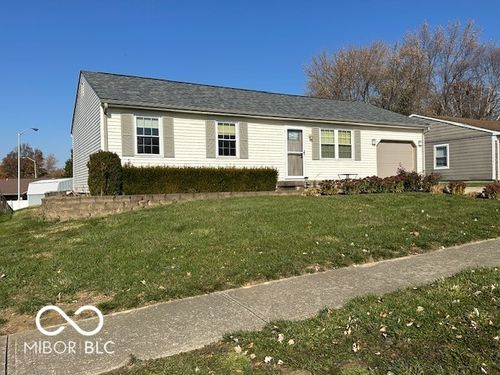 3630 Remington Dr, Indianapolis, IN, 46227-8132 | Card Image