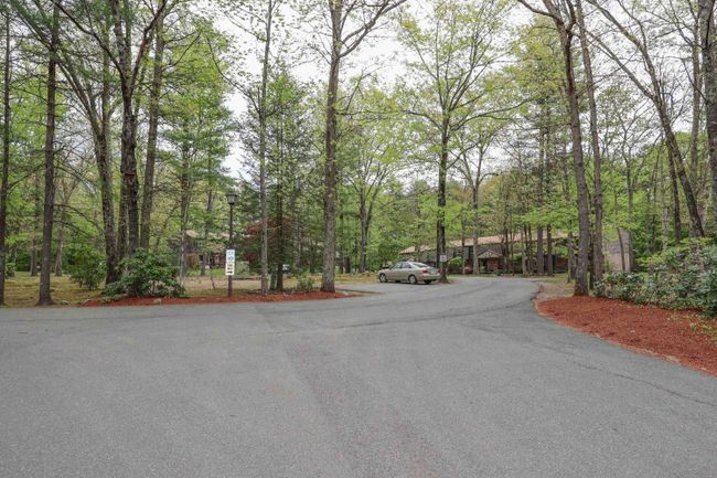 7 Midridge Cir, Condo with 2 bedrooms, 2 bathrooms and null parking in Londonderry NH | Image 25