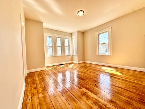 1-299 Cedar St, New Bedford, MA, 02740-4501 | Card Image