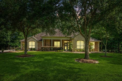1114 Commons Waterway Dr, Huffman, TX, 77336-3275 | Card Image