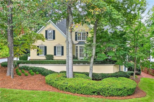 2259 Edgemere Lake Cir, Marietta, GA, 30062-8401 | Card Image