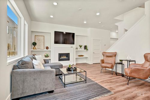 2771 W Stewart Ave, Boise, ID, 83702-3146 | Card Image