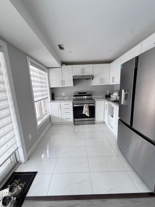 57 Keating Street, Guelph, ON, N1E0S1 | Card Image