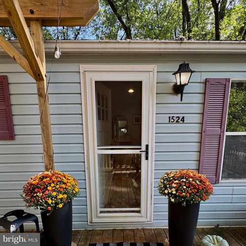 1524 Jonathan Rd, WEST CHESTER, PA, 19380-1543 | Card Image