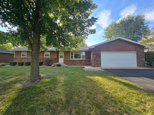 420 N 4th St, Clifton, IL, 60927-7231 | Card Image