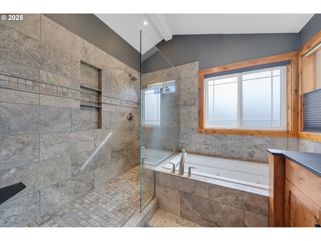 7705 Seattle Ave, House other with 4 bedrooms, 3 bathrooms and 3 parking in Bay City OR | Image 20
