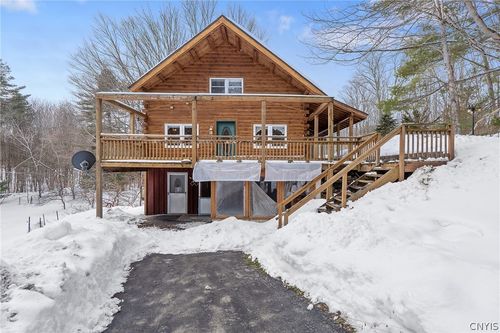 131 Gillette Rd, Mexico, NY, 13114-3377 | Card Image