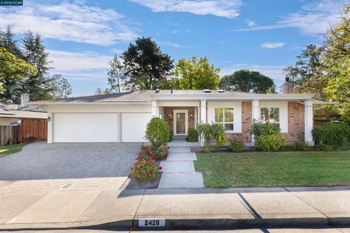 2428 Dapplegray Ln, Walnut Creek, CA, 94596 | Card Image