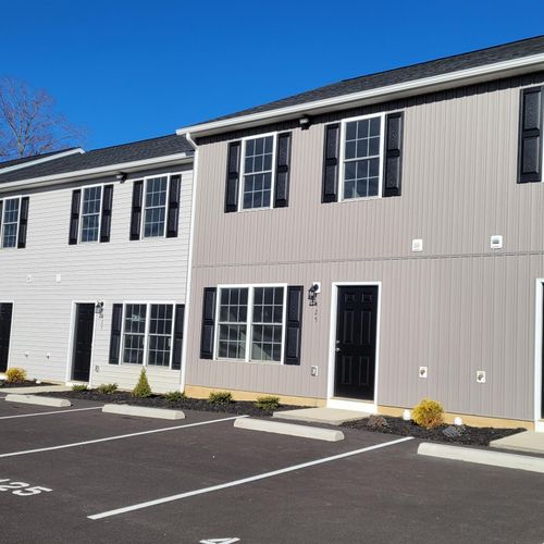 4-425 N Washington Ave, Pulaski, VA, 24301-4629 | Card Image