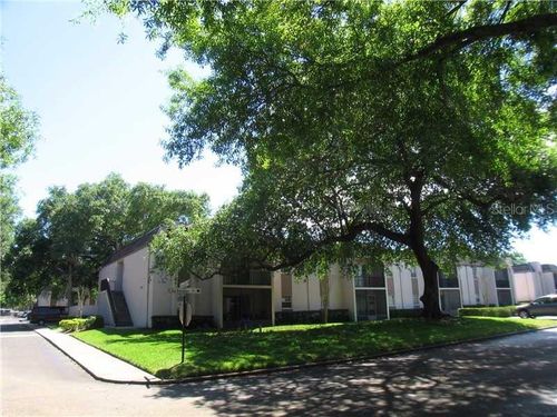 254-801 Russell Ln, Brandon, FL, 33510-4254 | Card Image