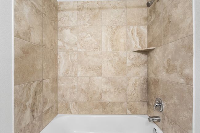 Bathroom view of shower / tub combination | Image 27