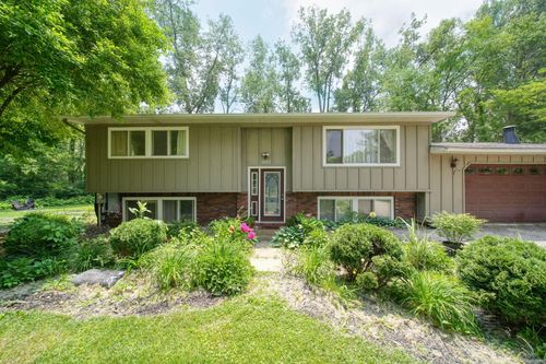 4787 Hooks Mill Rd, Adrian, MI, 49221-9410 | Card Image