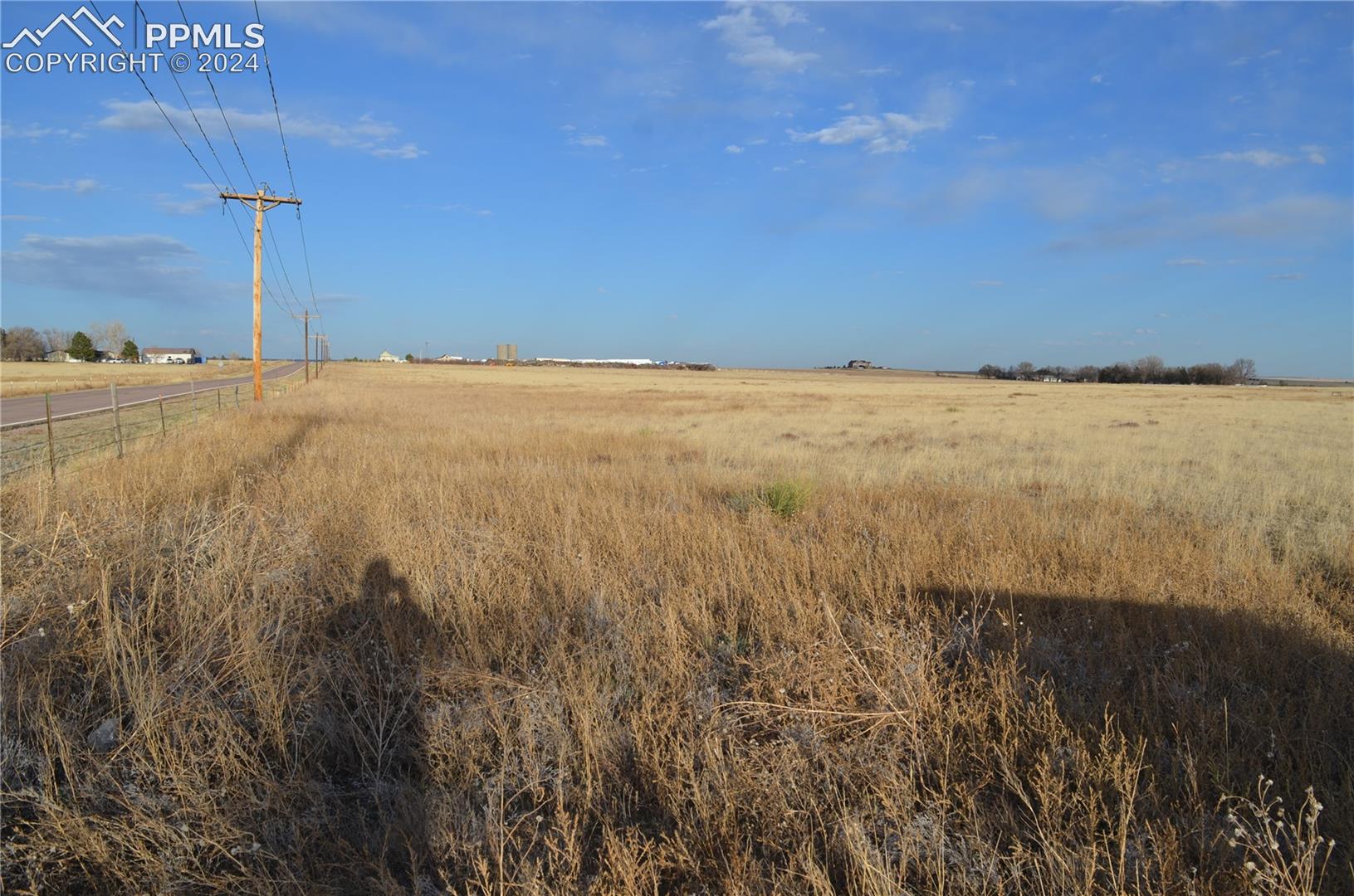 Land in Peyton 2
