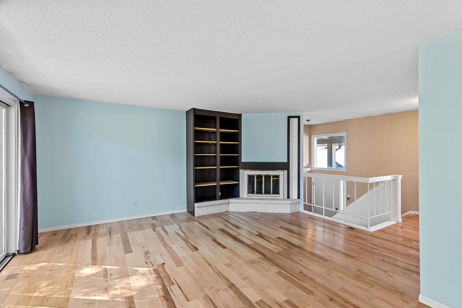 Harold Ave, Minneapolis, MN 55427