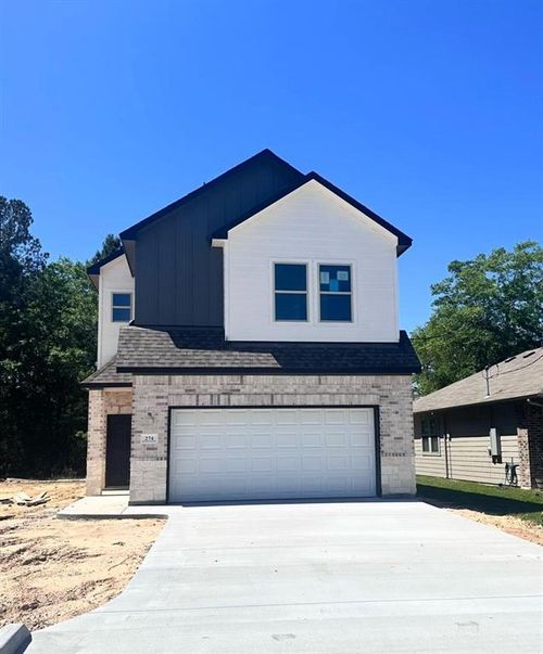 1410 Glenoak Street, Conroe, TX, 77385 | Card Image