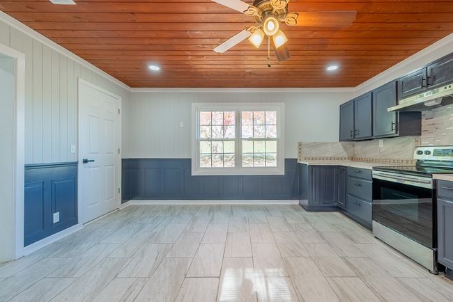 3052 Cedar Springs Rd., House other with 3 bedrooms, 4 bathrooms and 1 parking in Sugar Grove VA | Image 14