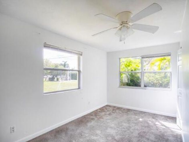 1287 Sw Sunset Trl, House other with 4 bedrooms, 2 bathrooms and null parking in Palm City FL | Image 12