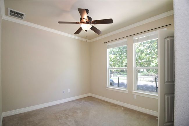 4225 Threadgill St, House other with 3 bedrooms, 3 bathrooms and 2 parking in Austin TX | Image 11
