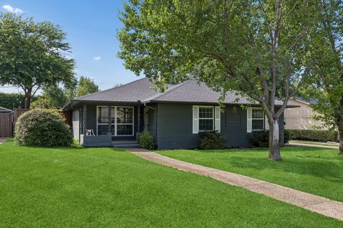 6821 Kingsbury Dr, Dallas, TX, 75231-8111 | Card Image