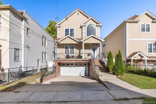 547 S 11th Ave, Mount Vernon, NY, 10550-4307 | Card Image