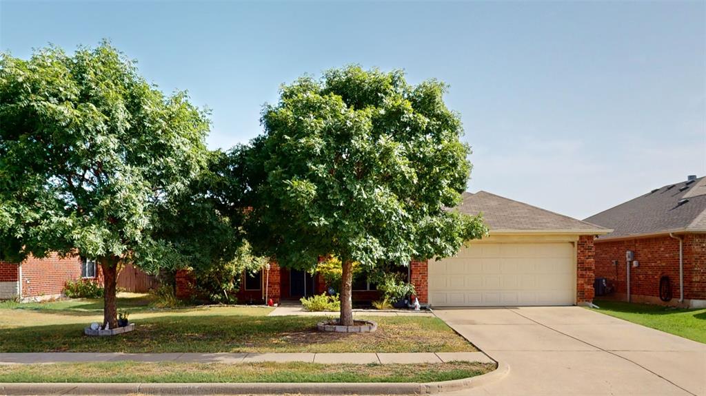 Spruce St, Royse City, TX 75189