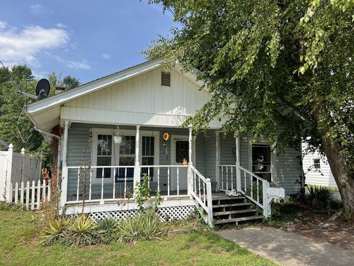 107 N 19th St, Herrin, IL, 62948-1722 | Card Image