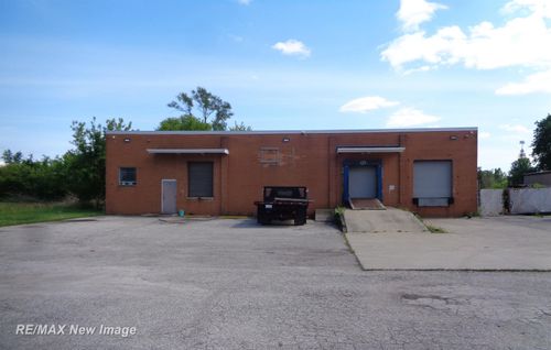 2675 Universal Drive, Saginaw Charter Township, MI, 48603 | Card Image