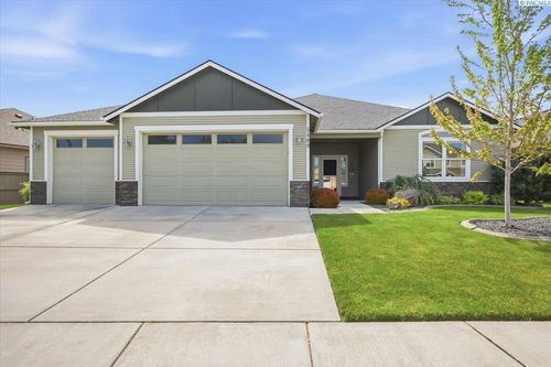 5409 W 19th Ave, Kennewick, WA, 99338-2502 | Card Image