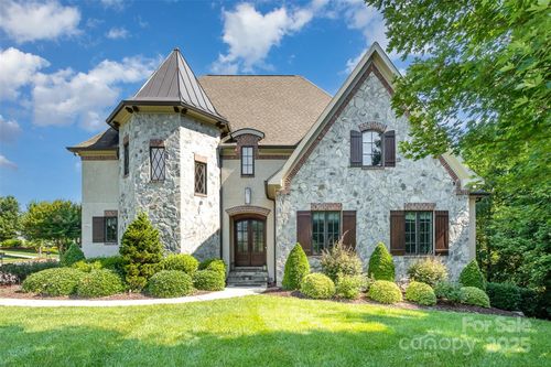 15603 June Washam Rd, Davidson, NC, 28036-7047 | Card Image