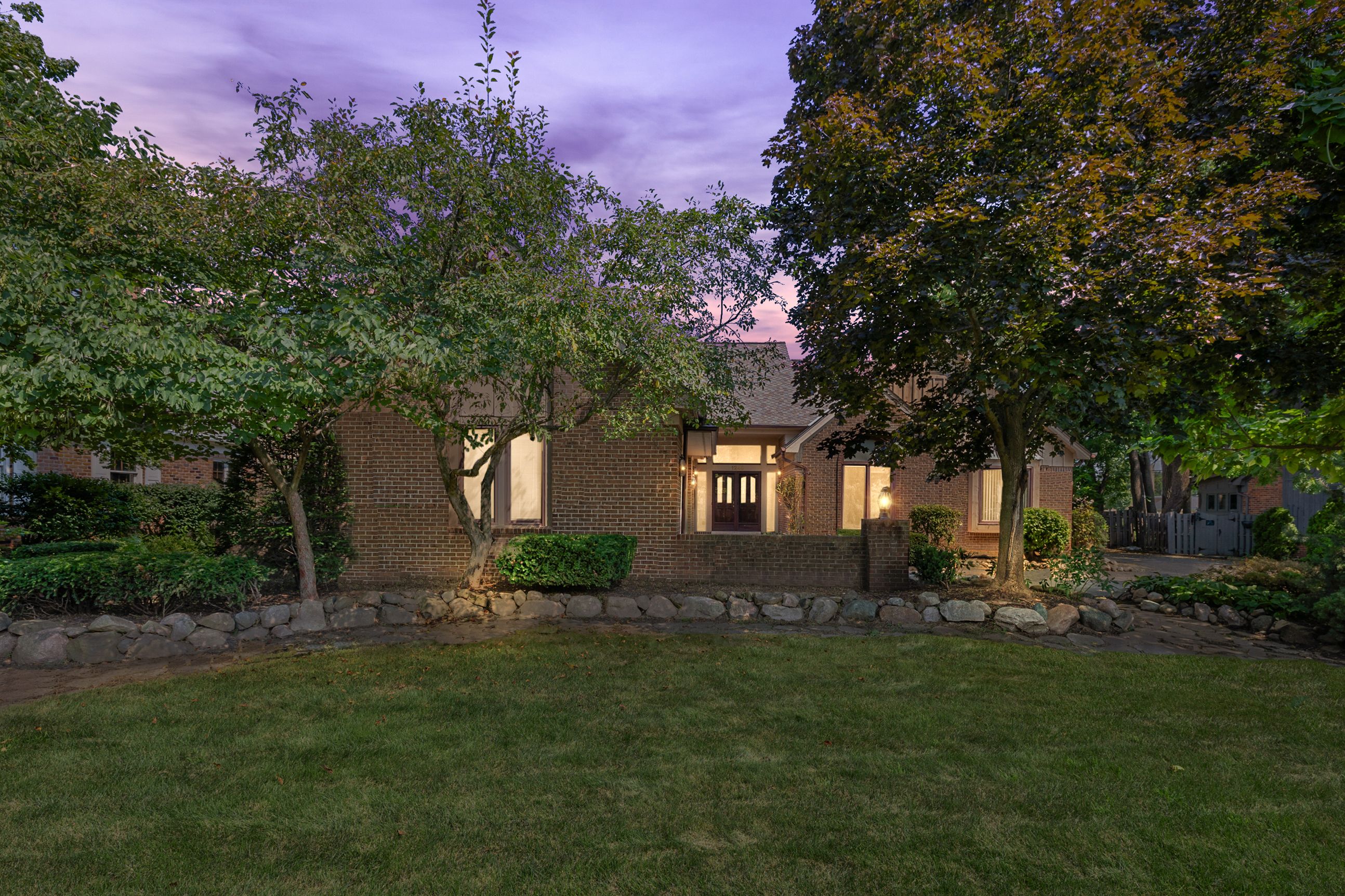 Westboro , Birmingham, MI 48009