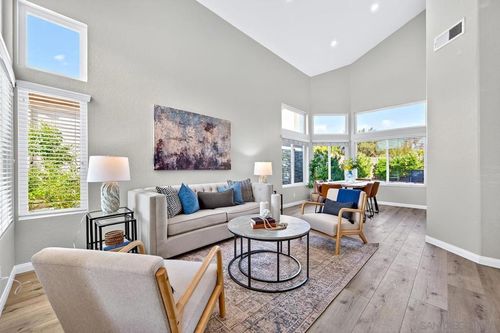 3778 Via Las Villas, Oceanside, CA, 92056-7258 | Card Image