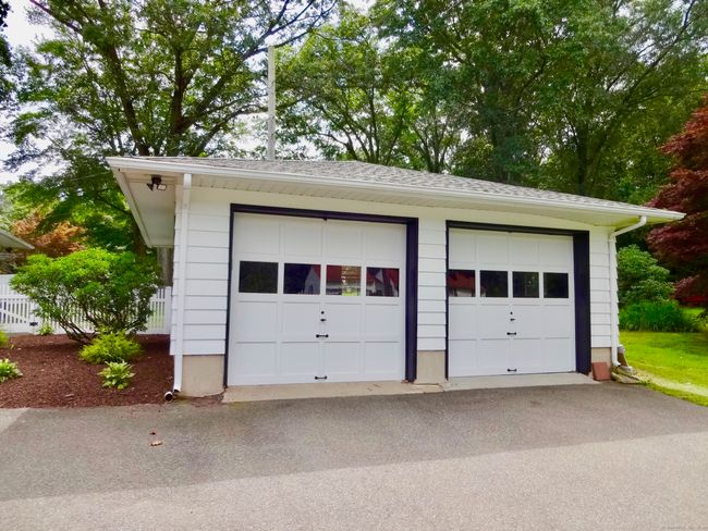 1 Birchwood Dr, House other with 3 bedrooms, 1 bathrooms and null parking in Ansonia CT | Image 34