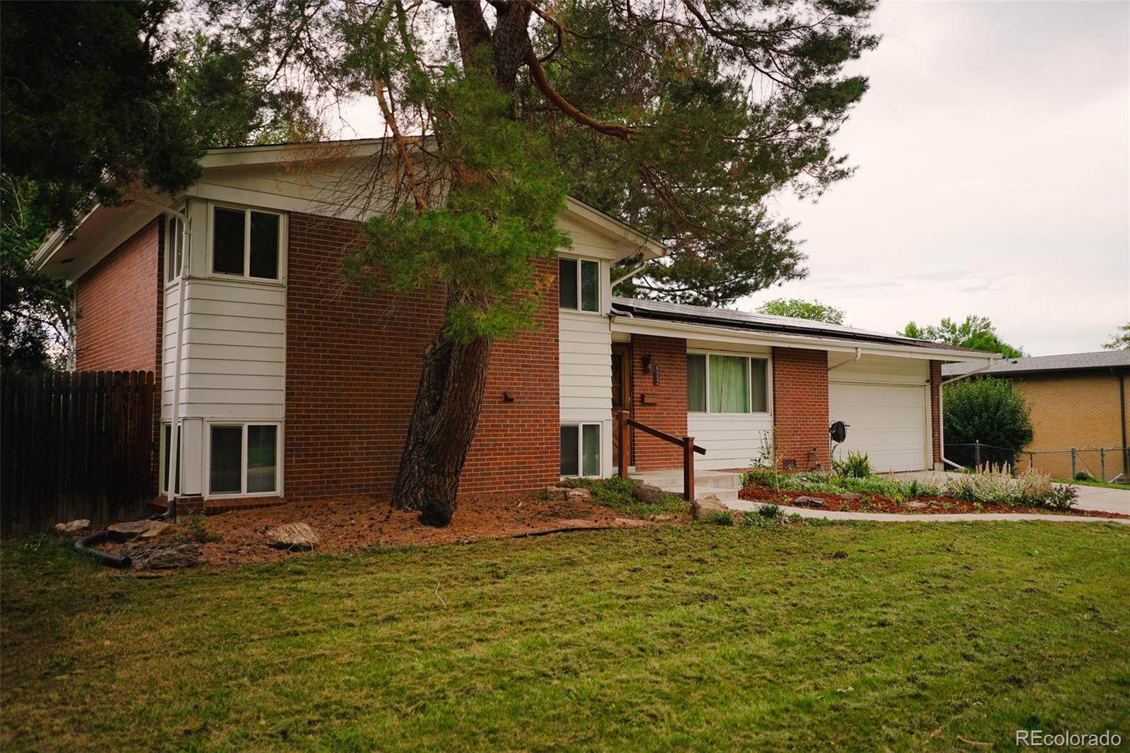 Robb St, Arvada, CO 80004