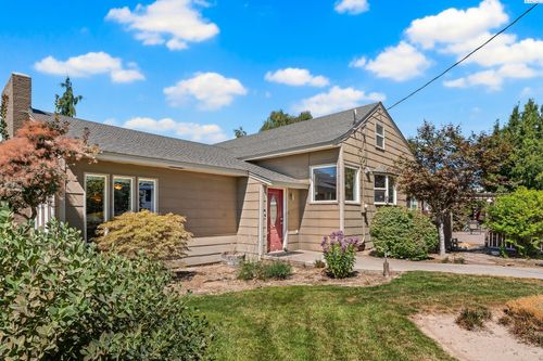 431 Wellner Rd., Outlook, WA, 98938-9582 | Card Image