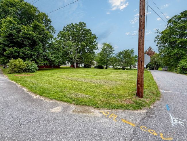 C - 112 High St, Home with 0 bedrooms, 0 bathrooms and null parking in Chase City VA | Image 13