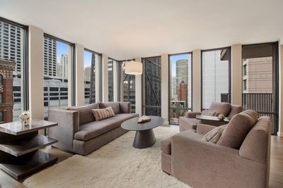 LIVING ROOM SW CORNER WITH LOVELY CITY VIEWS OF F | Image 3