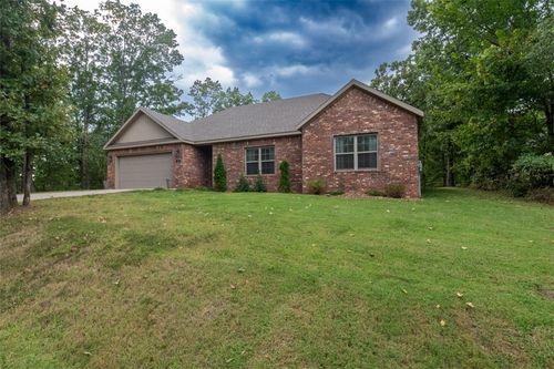 39 Skipton Dr, Bella Vista, AR, 72714-2104 | Card Image