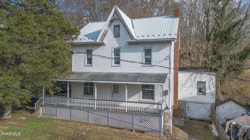 660 Christian St, Hopewell, PA, 16650-8331 | Card Image